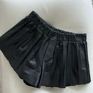 RAG & BONE XXS Black leather shorts